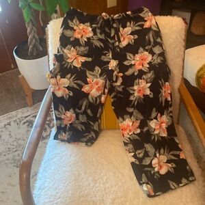 Vintage Hawaiian style capris pants